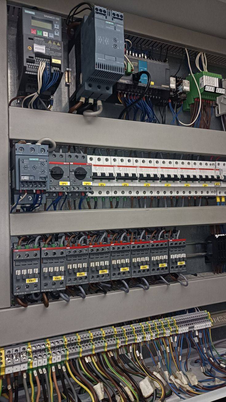 Électricité industrielle